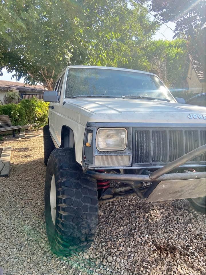 1987 Jeep Cherokee XJ